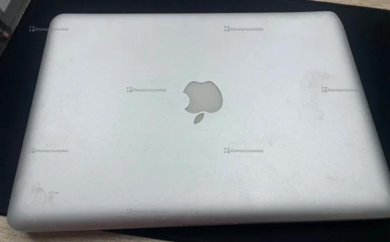 Ноутбук  MacBook Pro 2011