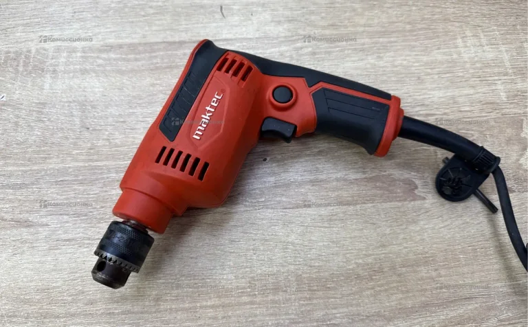 Дрель Maktec MT652