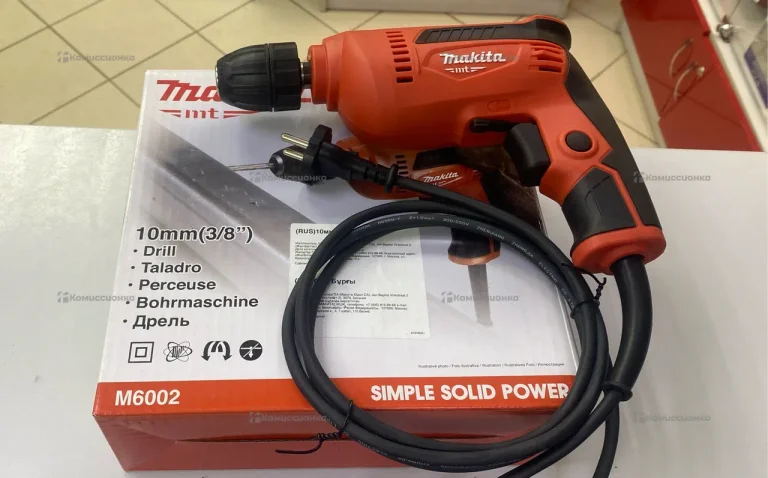 Дрель makita M6002
