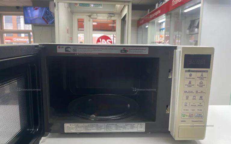 Микроволновая печь LG MH6043D