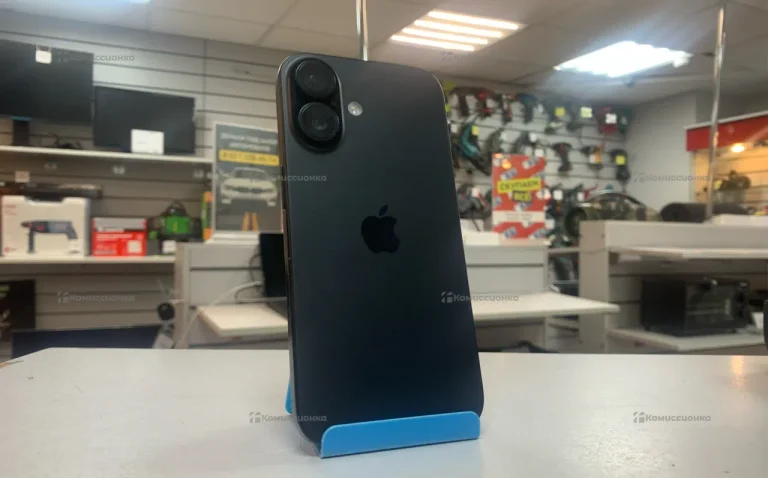 Apple iPhone 16 8/128 ГБ