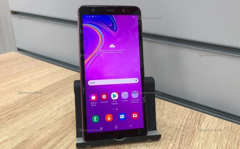 Samsung Galaxy A7 2018 4/64Gb