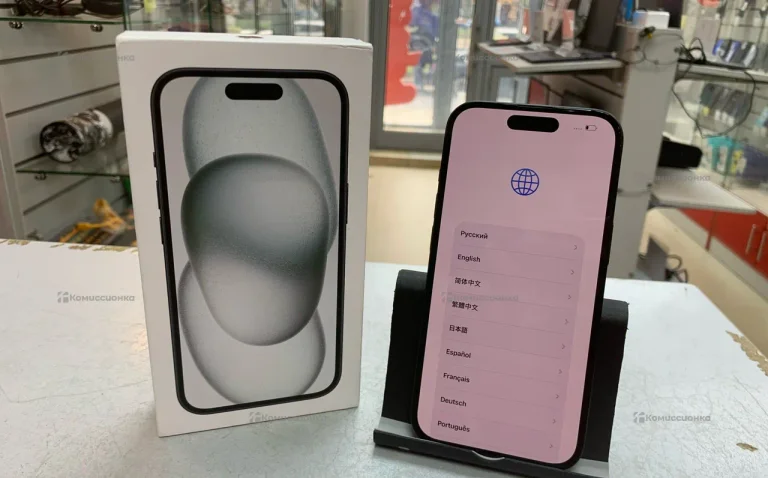 Apple iPhone 15 6/256 ГБ