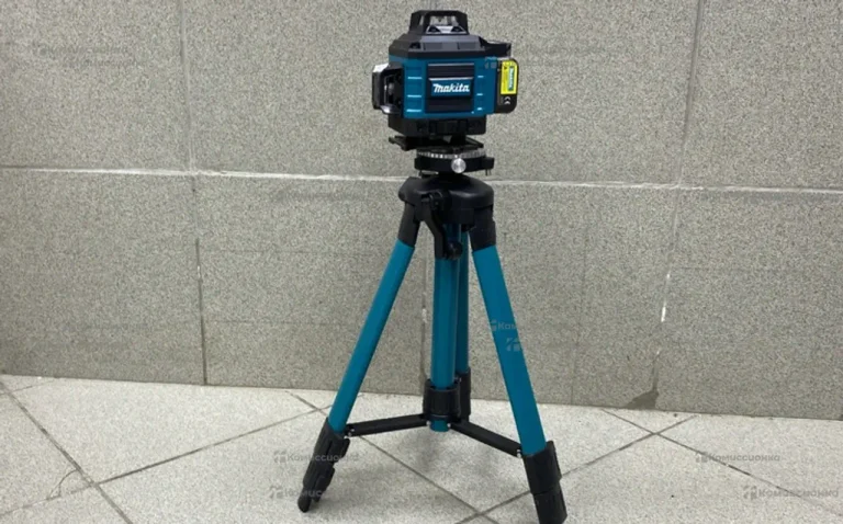 Лазерный уровень Makita реплика 16D