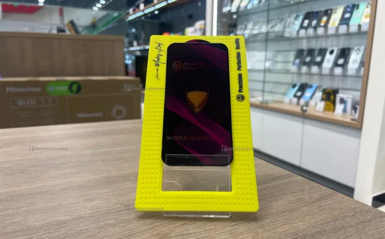 Защитное стекло OG 9H для Iphone 13/13 PRO/14/16E (Z)