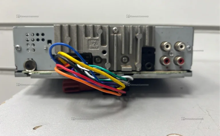 Автомагнитола  Pioneer deg-4400bt