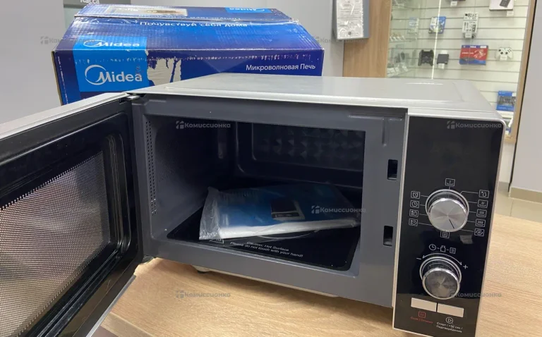 Микроволновая печь  Midea AM720KFR-BS