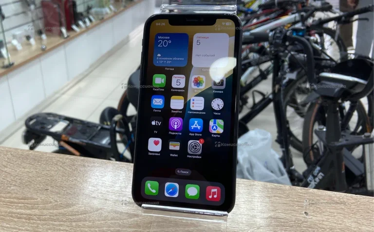 Apple iPhone XR 64ГБ