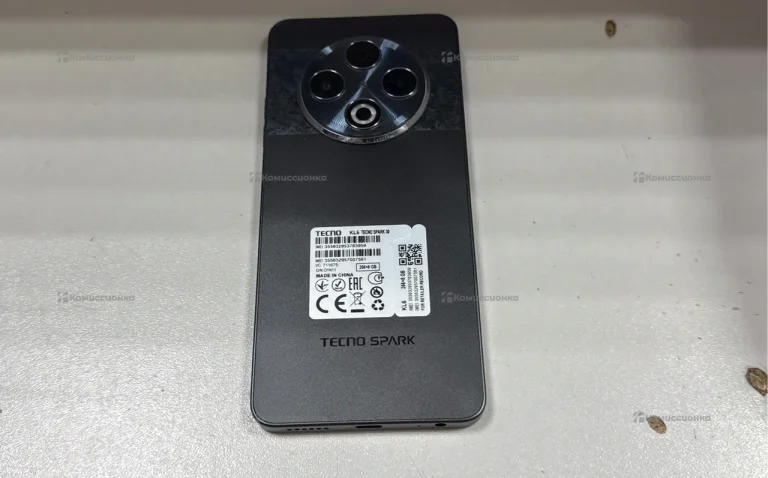Tecno Spark 30 8/256 ГБ
