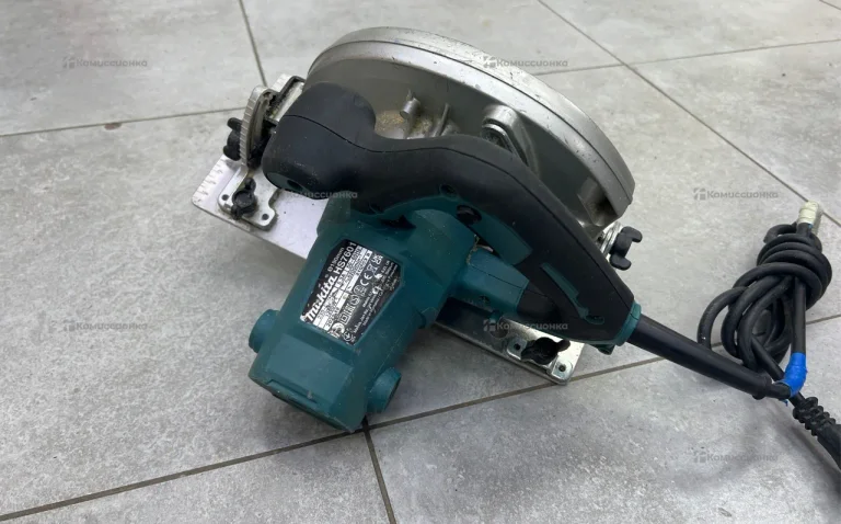 Дисковая пила Makita Hs7601