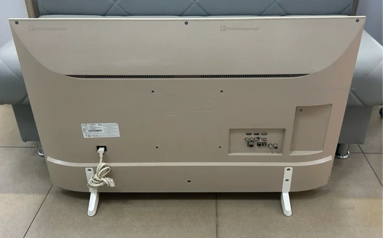 Телевизор LG 43UH619V