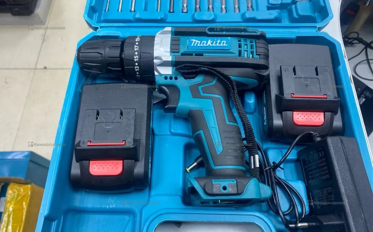 Дрель-шуруповёрт Makita DF331D (реплика)