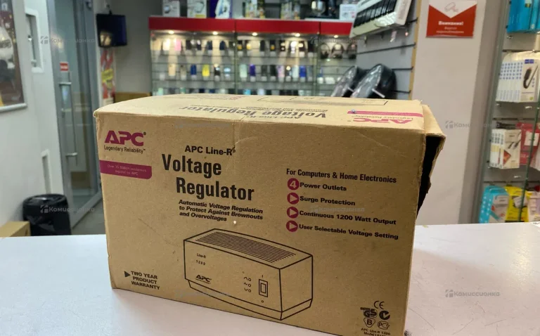 Стабилизатор напряжения APC Line r 1200