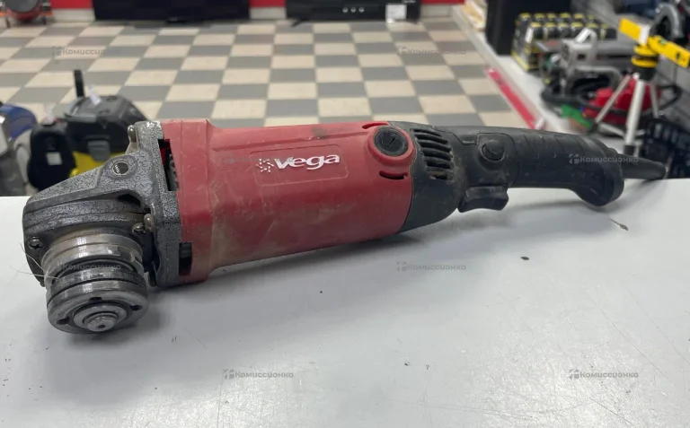 углошлифовальная машина Vega veg-1300
