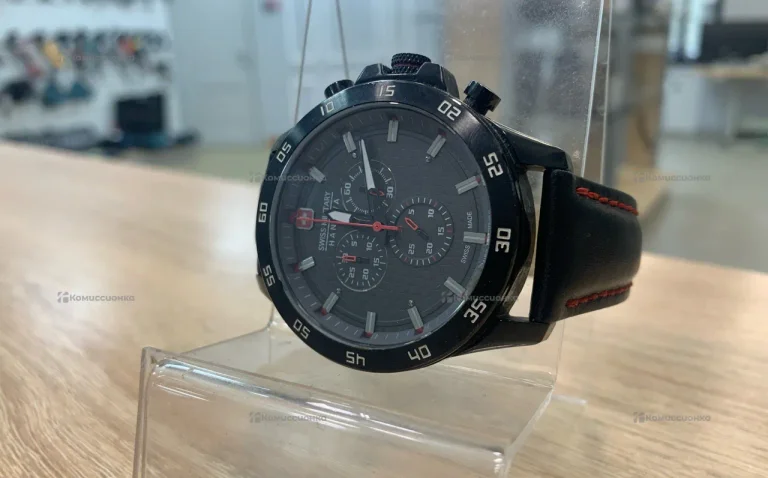 Часы  SWISS MILTARY