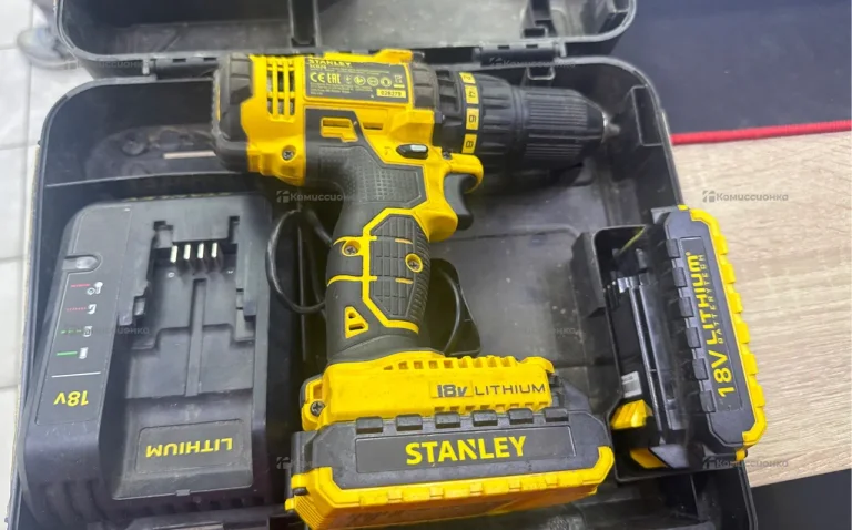Шуруповерет Stanley scd20