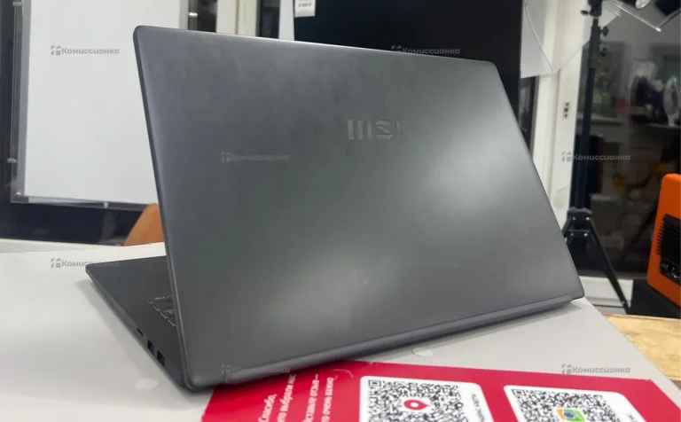 Ноутбук  MSI 15B12M