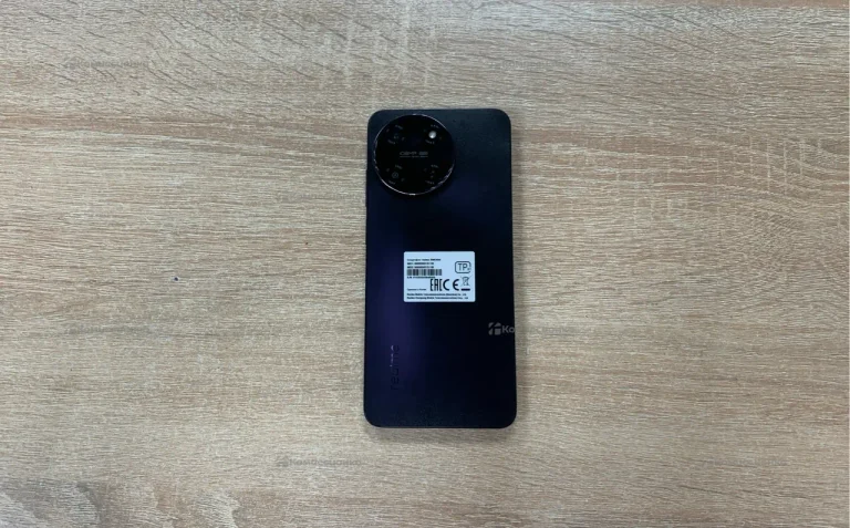Realme 11 8/128Gb