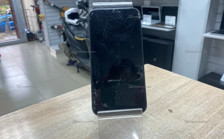 Apple iPhone 11 4/128 ГБ