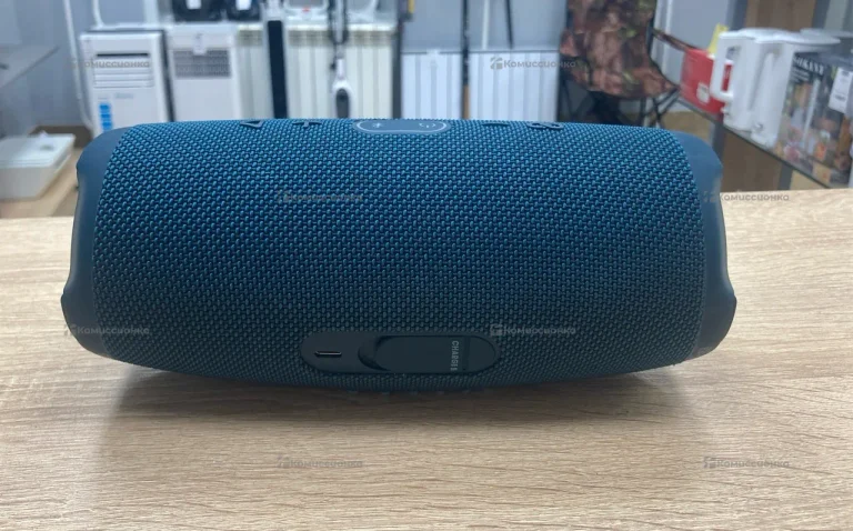 Колонка jbl charge 5