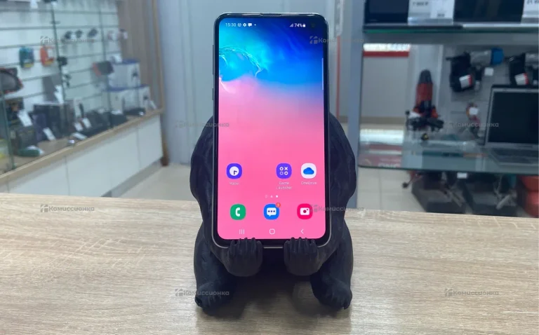 Samsung Galaxy S10e 6/128 ГБ