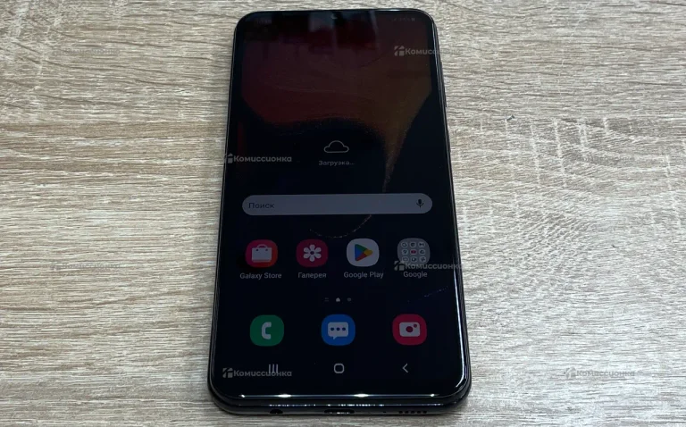 Samsung Galaxy A50 4/64 ГБ