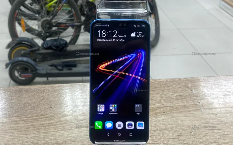 Huawei P20 lite 4/64 ГБ