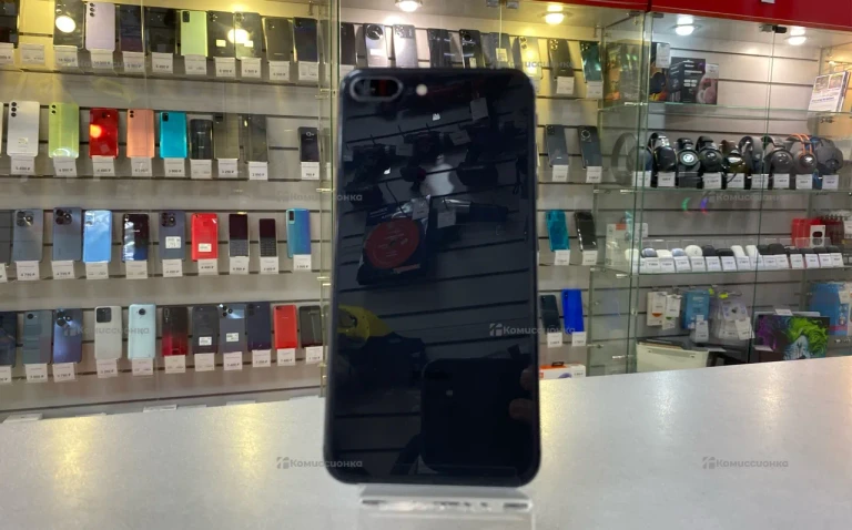 Apple iPhone 8 Plus 64 GB