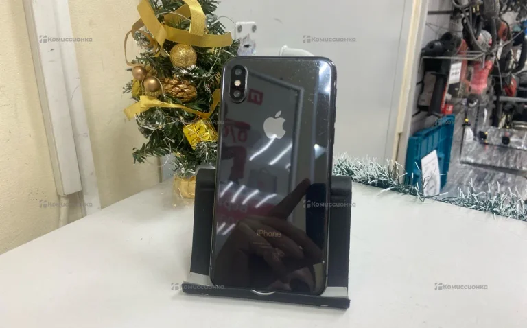 Apple iPhone X 3/256 ГБ