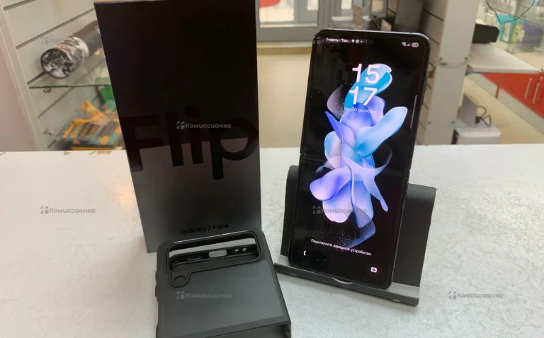 Samsung Galaxy Z Flip5 8/512 ГБ