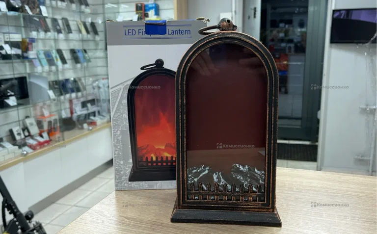 лампа светильник ( камин )