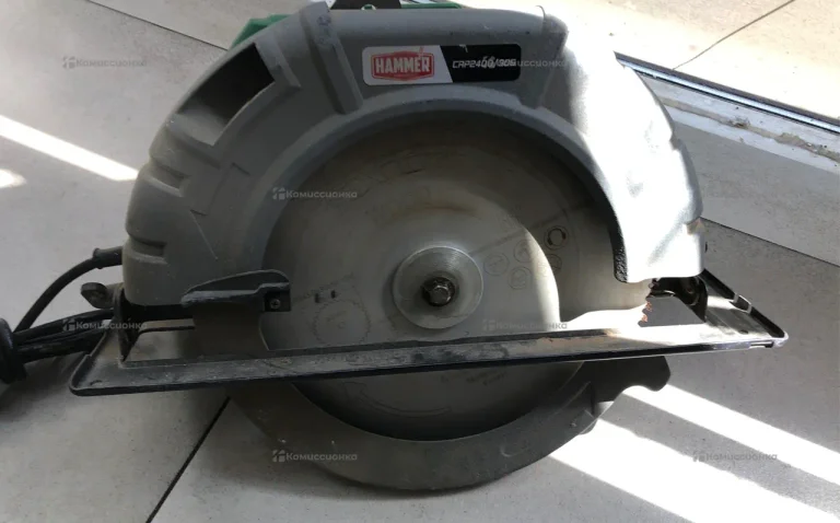 Пила Hammer CRP2400/305