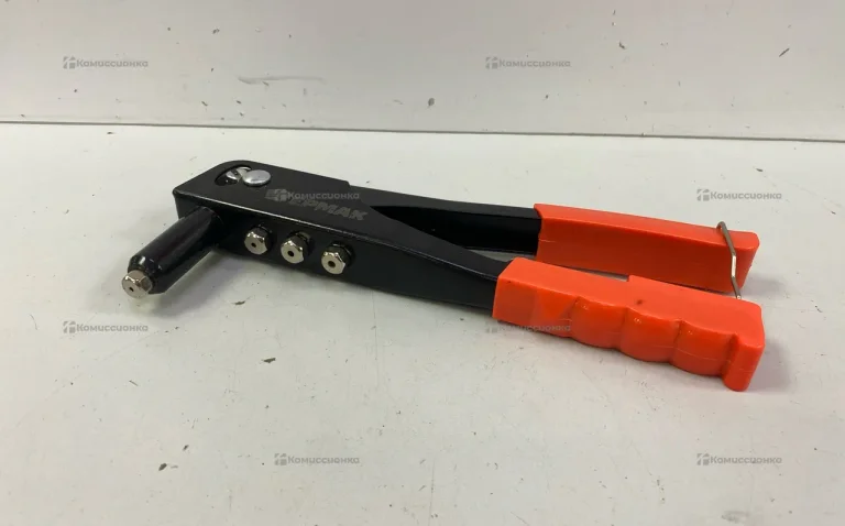 Заклепочник оранжево черный