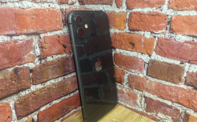 Apple IPhone 11 64Gb