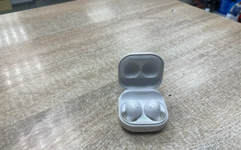 Наушники  Samsung buds 2