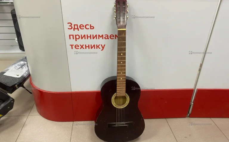 Гитара акустическая