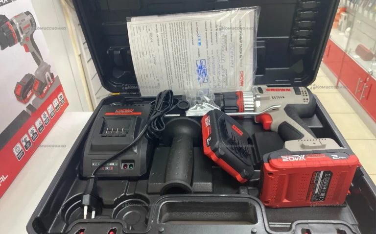 Аккумуляторный шуруповерт CROWN BL CT21090HMX-2 BMC