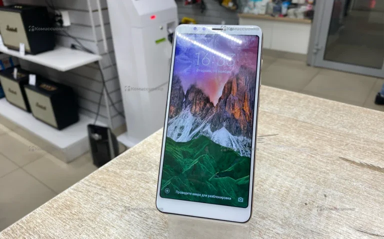 Xiaomi Redmi 5 3/32 ГБ