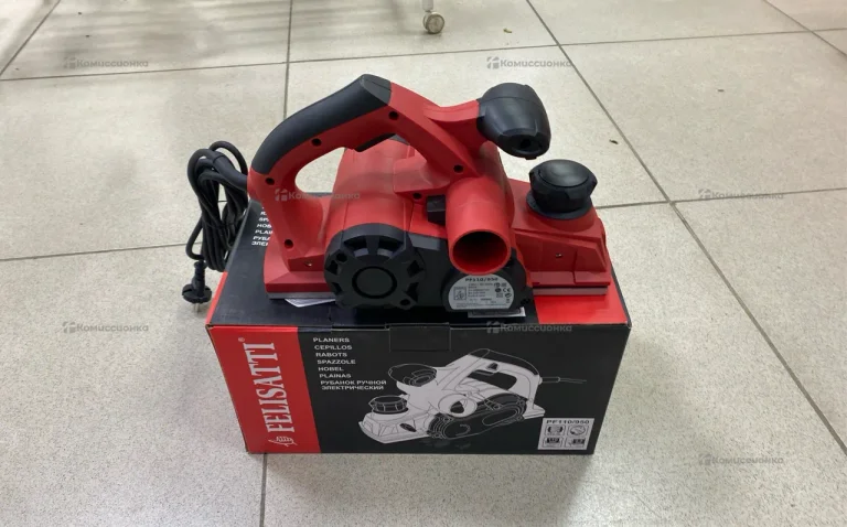 Электрорубанок Felisatti PF110/950