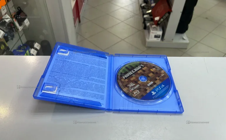 PS4. игра Minecraft