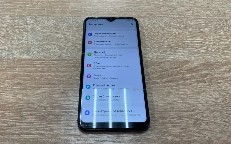 Samsung Galaxy A10 2/32 ГБ