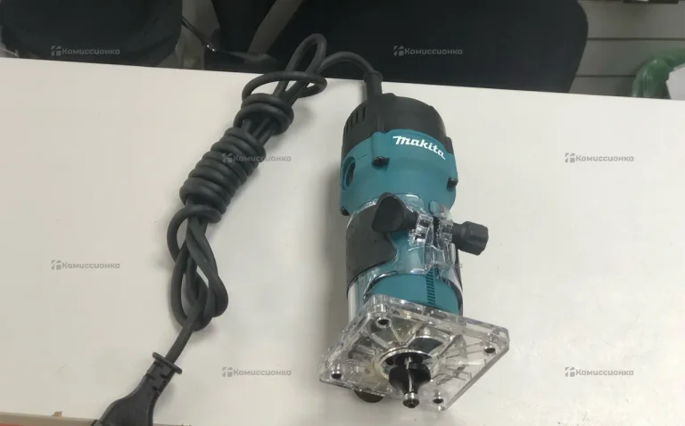 Фрезер кромочный Makita 3711