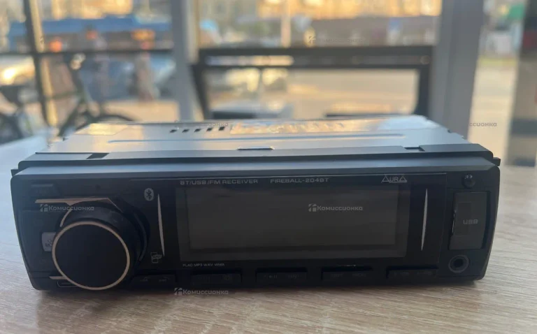 Автомагнитола  Aura FIREBALL 204Вт