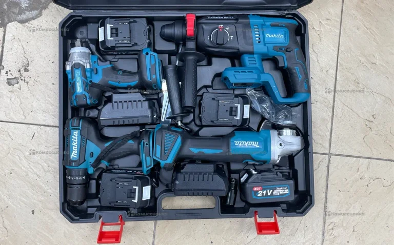 Набор 4 в 1 Makita 4 АКБ