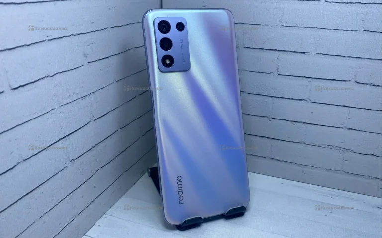 Realme Q3s 6/128 ГБ
