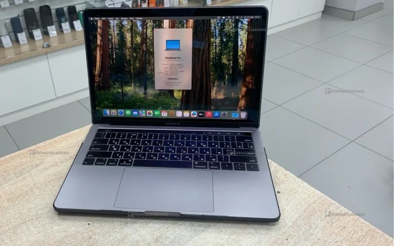 Ноутбук  MacBook Pro 13 2018