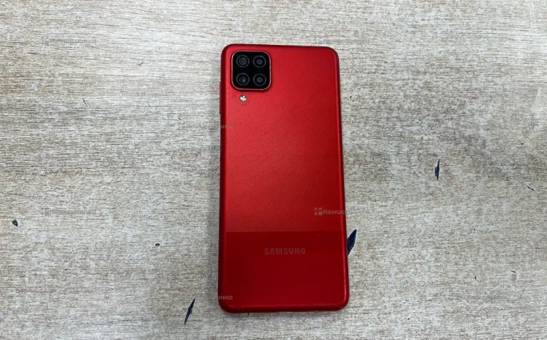 Samsung Galaxy A12 4/64 ГБ