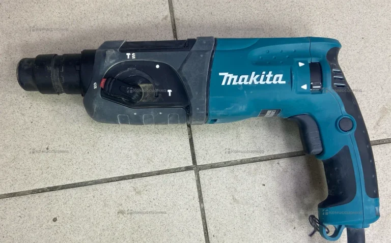 Перфоратор makita HR2470