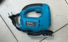 Электролобзик makita