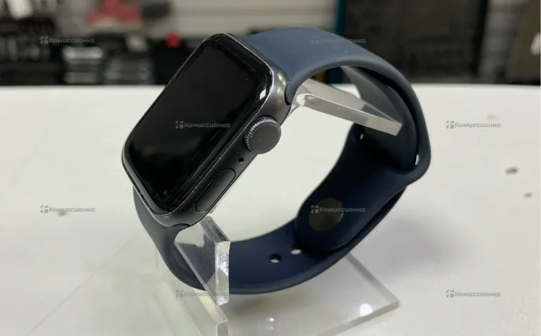 Часы  Apple Watch SE 40mm